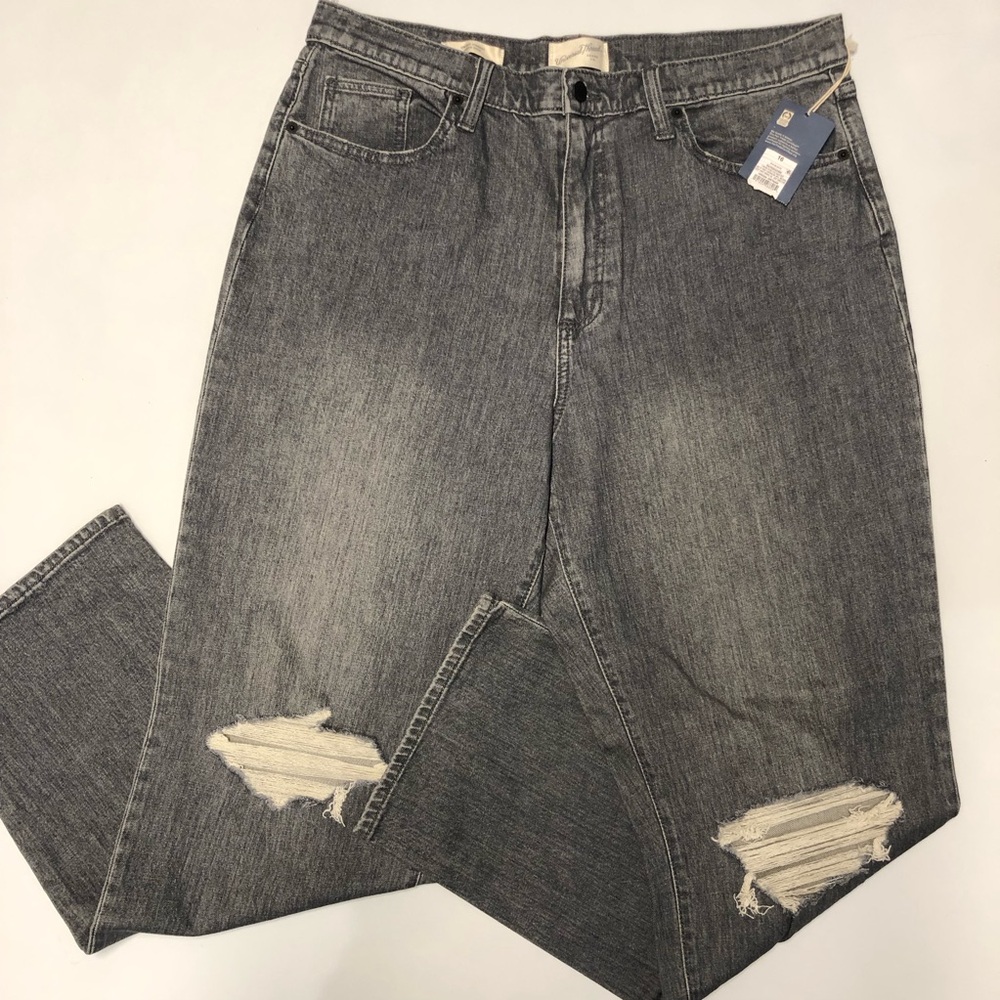 Universal Thread Vintage straight jeans size 16/33R